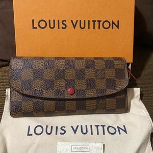 Authentic Louis Vuitton Emilie Wallet